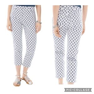 CHICOS SO SLIMMING PAISLEY GIRLFRIEND CROP PANTS WOMENS White & Blue Size 1.5